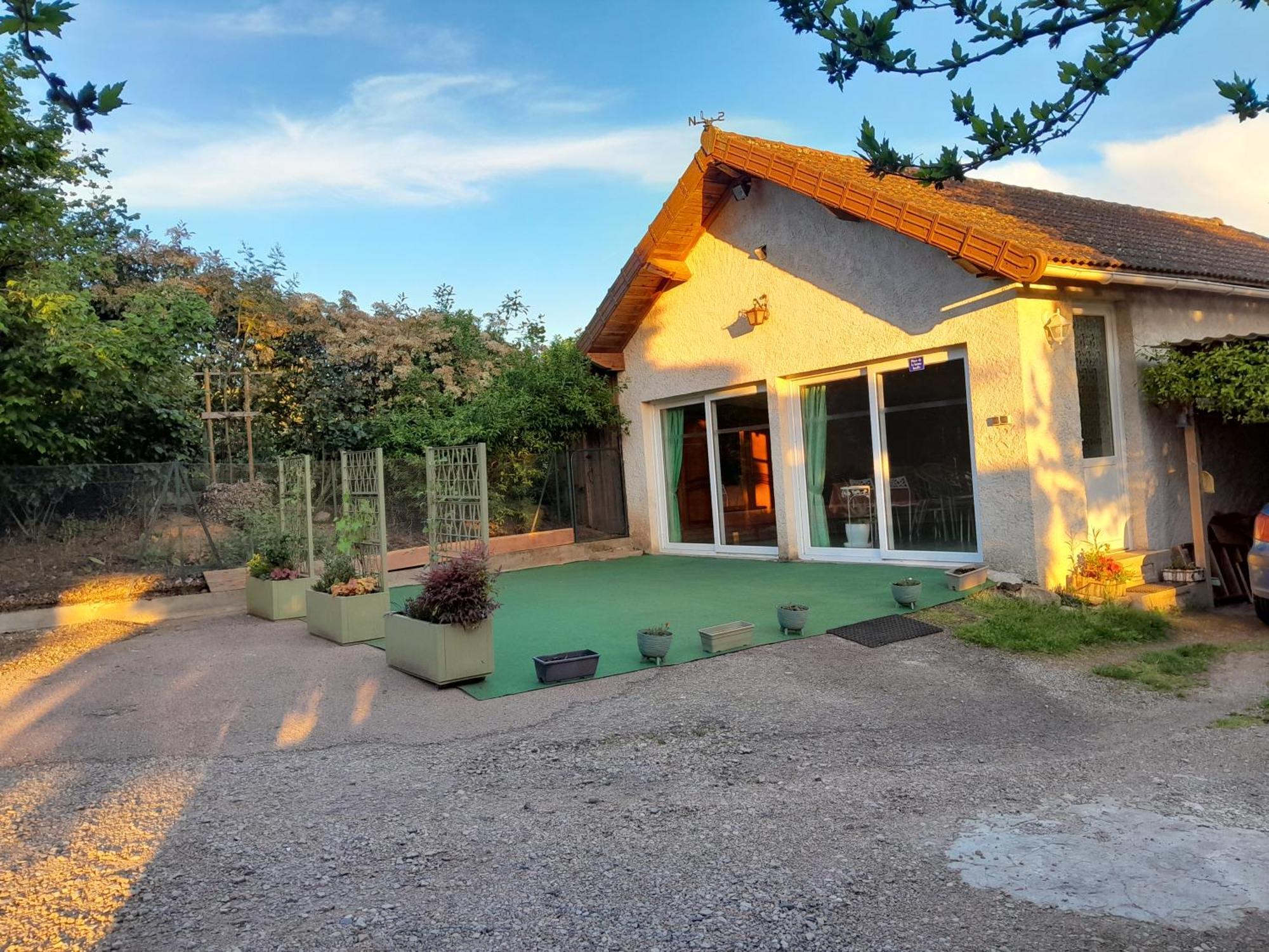 Chambres D Hotes Au P'Tit Bonheur Campagnard Jarnosse Rom bilde